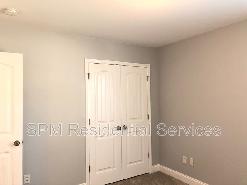 3 Bedroom in Beautiful neighborhood in the woods at Murrayville property image