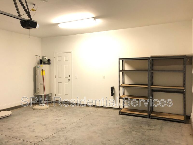 3 Bedroom in Beautiful neighborhood in the woods at Murrayville property image