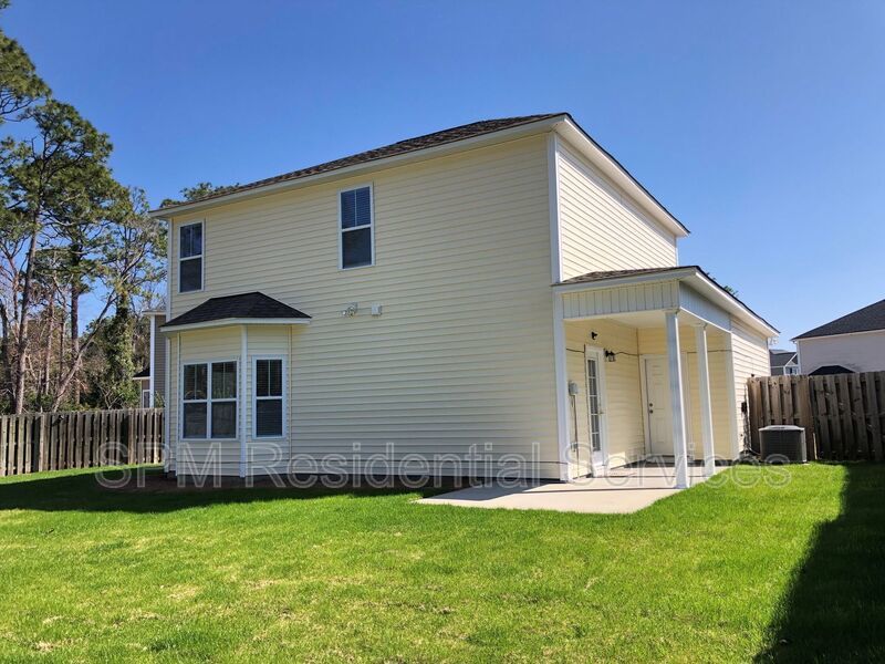 3 Bedroom in Beautiful neighborhood in the woods at Murrayville property image