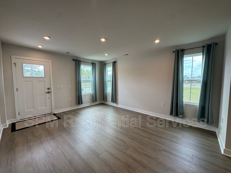 The Lakes at Riverbend - End Unit Townhome, Community Pool, Playground, Tennis courts property image