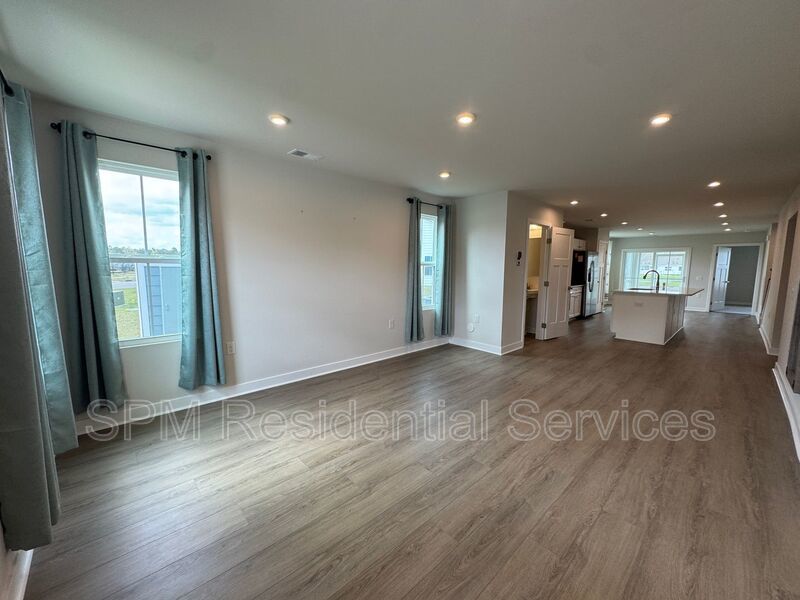 The Lakes at Riverbend - End Unit Townhome, Community Pool, Playground, Tennis courts property image