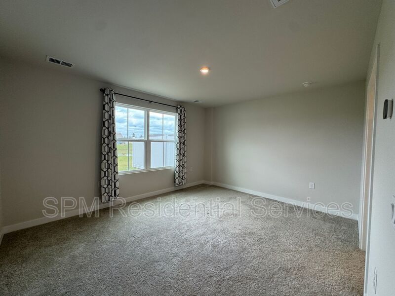 The Lakes at Riverbend - End Unit Townhome, Community Pool, Playground, Tennis courts property image