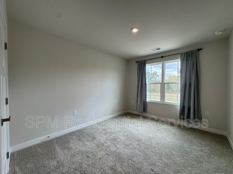 The Lakes at Riverbend - End Unit Townhome, Community Pool, Playground, Tennis courts property image