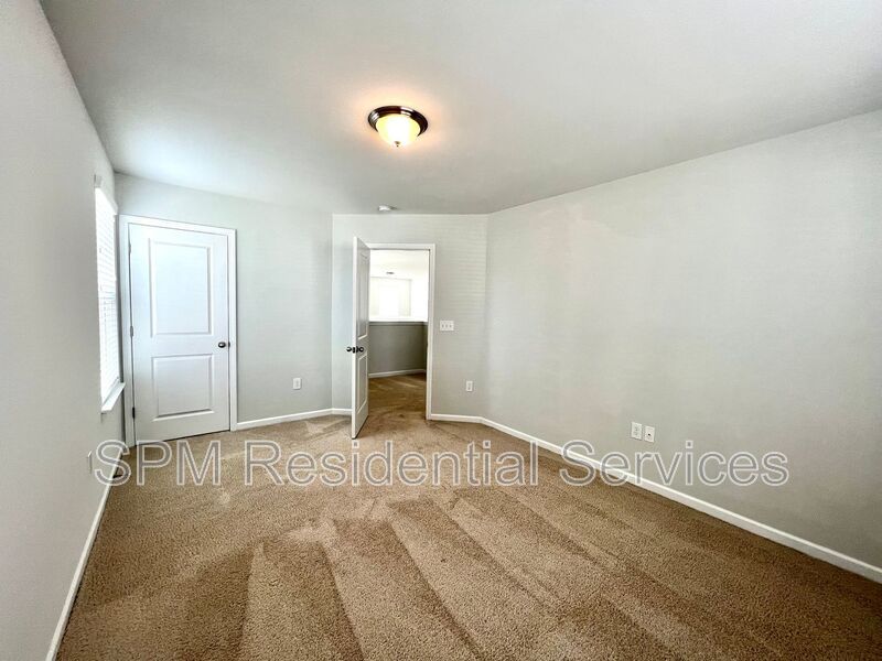 565 Orbison Dr property image