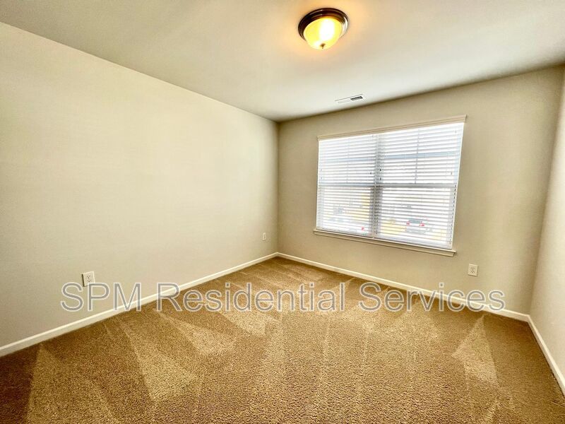 565 Orbison Dr property image