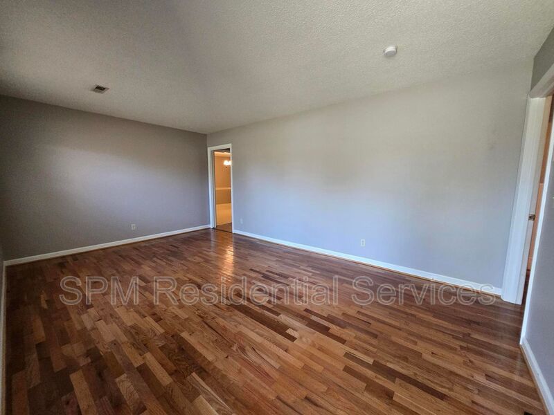 3 Bedroom Brick Home For Rent, Small dog permitted property image
