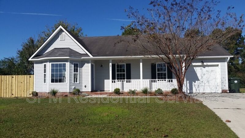 3 Bedroom in Beautiful neighborhood in Farrington Farms property image
