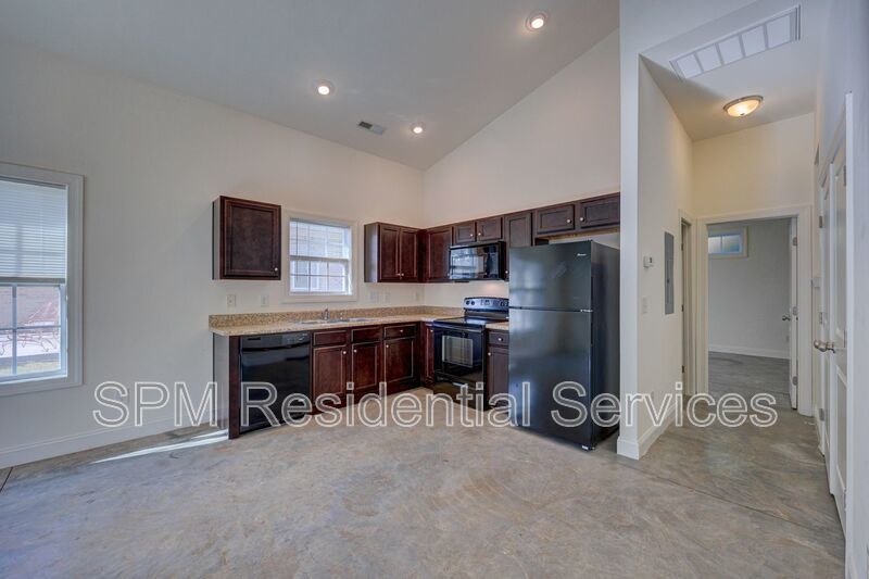 Cottages at Broadbill (1 Bed 1 Bath. *Water/Sewer/Lawn/Trash Included) property image