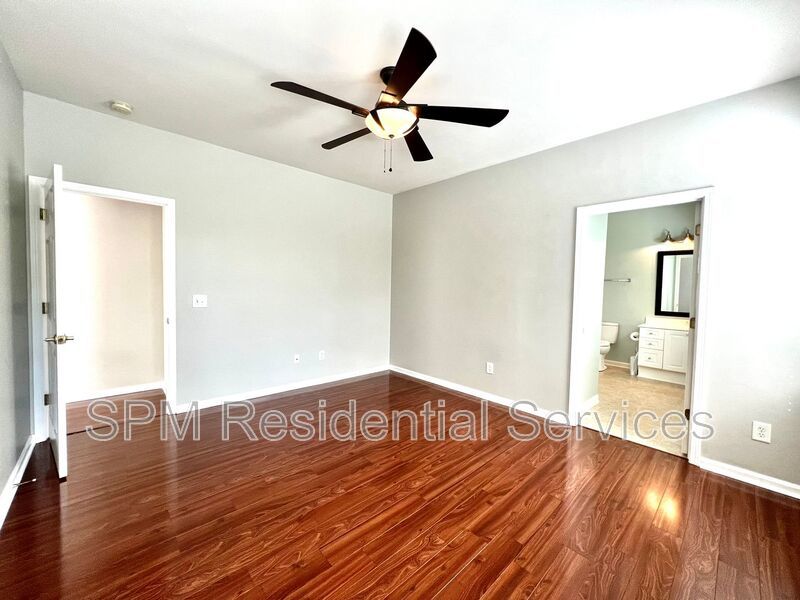 Community Pool property image