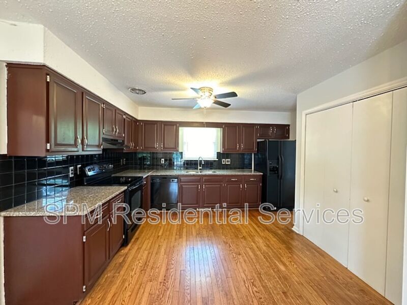 5102 Hunters Trl property image
