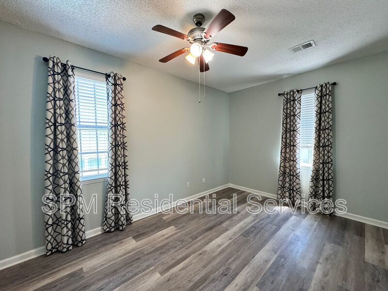 729-G Bragg Drive property image