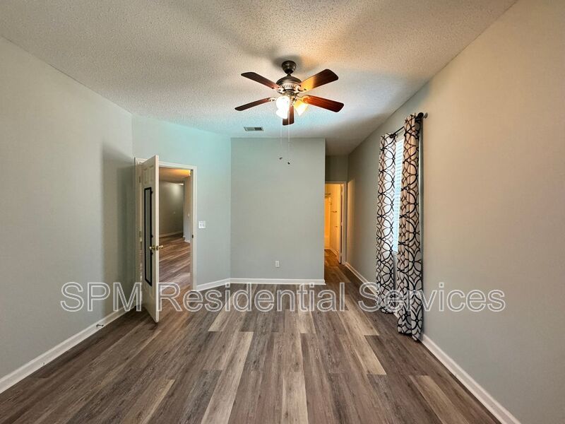 729-G Bragg Drive property image