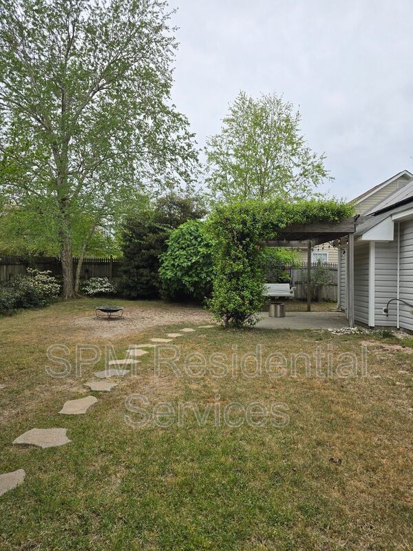 Kirkwood - Open Concept, Fully Fenced Backyard, Near Carolina Beach property image