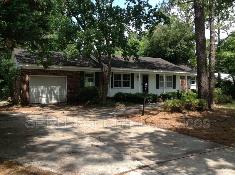 4 Bedrooms, close to UNCW property image