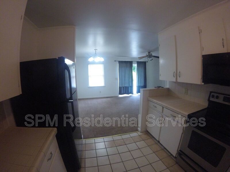 4 Bedrooms, close to UNCW property image