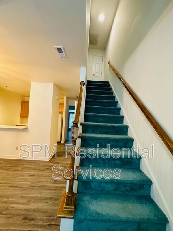 2 Bedroom townhouse in popular Forest Cove property image
