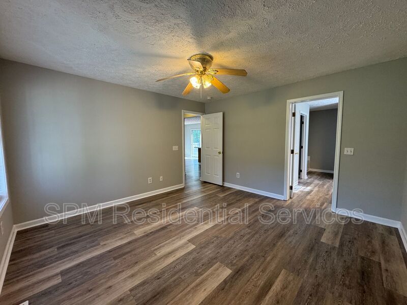 St. George - Covered Front Porch, Large Backyard, No HOA property image
