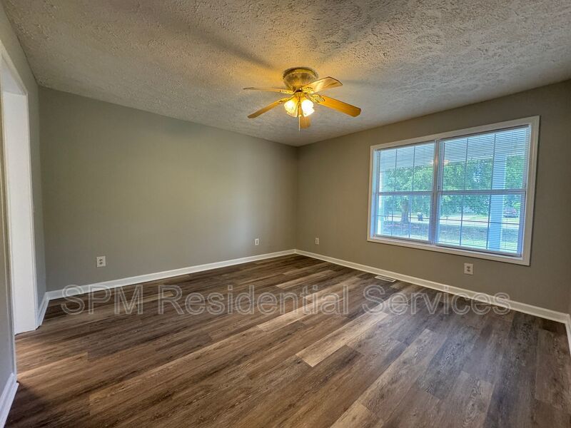 St. George - Covered Front Porch, Large Backyard, No HOA property image