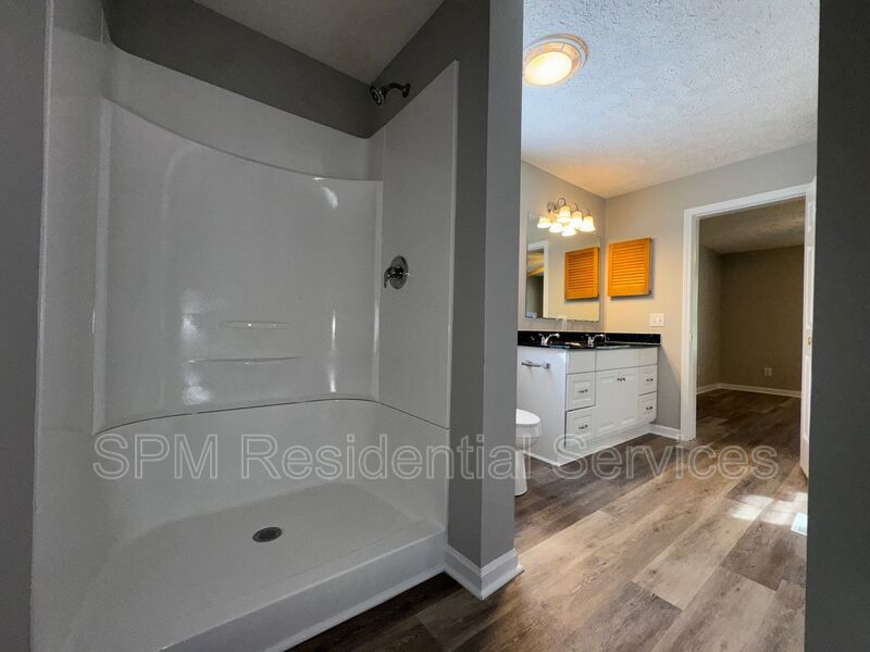 St. George - Covered Front Porch, Large Backyard, No HOA property image