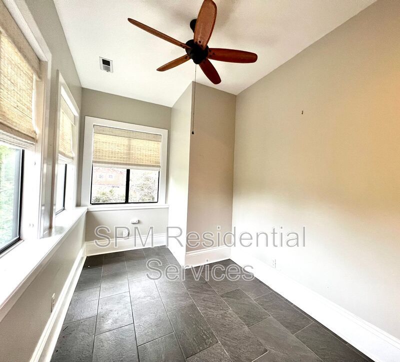 Charming 2 bedroom apartment! property image
