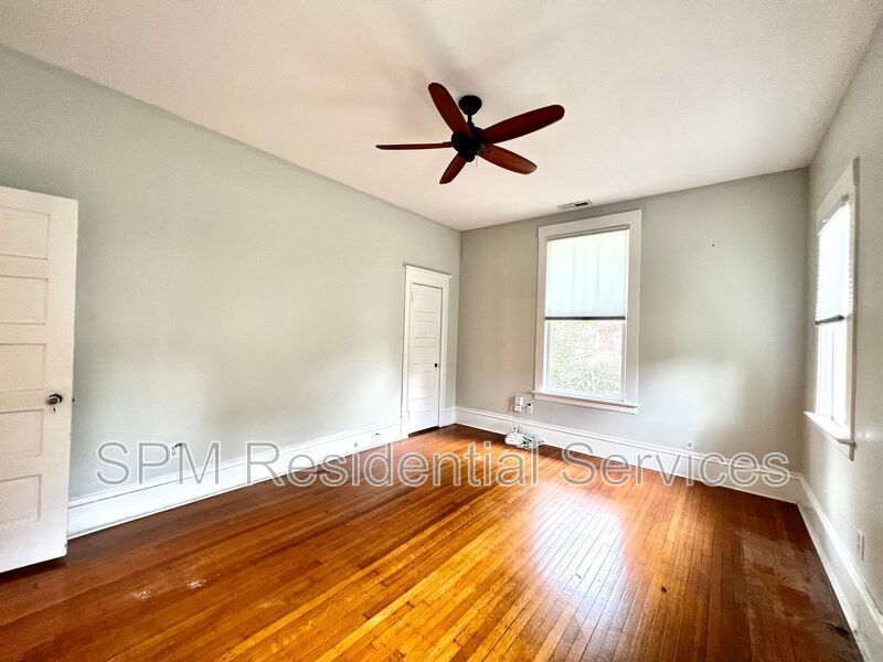 Charming 2 bedroom apartment! property image