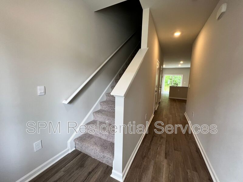 Ibis Landing - Open Concept, Two Story Townhome, Washer & Dryer Included, property image