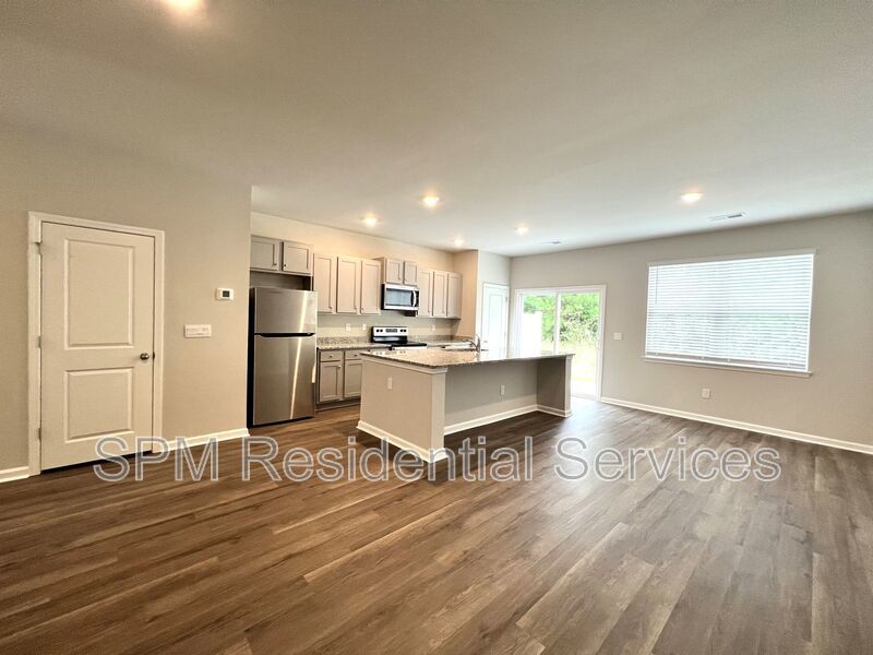 Ibis Landing - Open Concept, Two Story Townhome, Washer & Dryer Included, property image