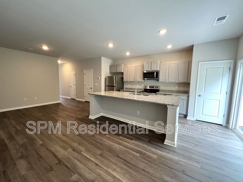 Ibis Landing - Open Concept, Two Story Townhome, Washer & Dryer Included, property image