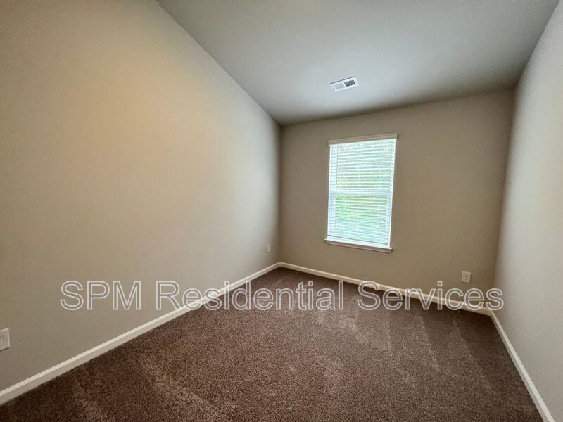 Ibis Landing - Open Concept, Two Story Townhome, Washer & Dryer Included, property image