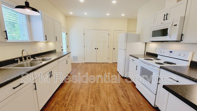 5012 Barefoot Dr property image