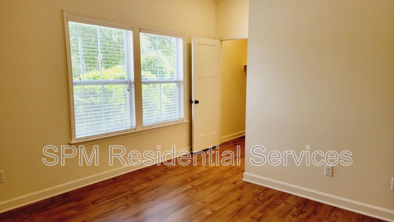 5012 Barefoot Dr property image