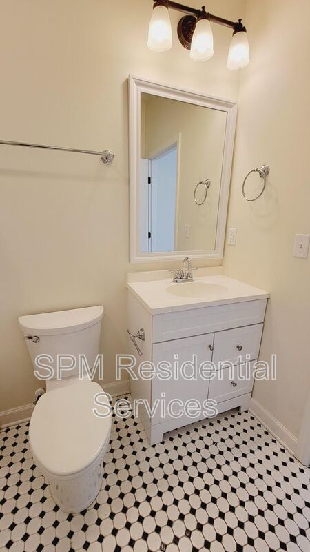 5012 Barefoot Dr property image