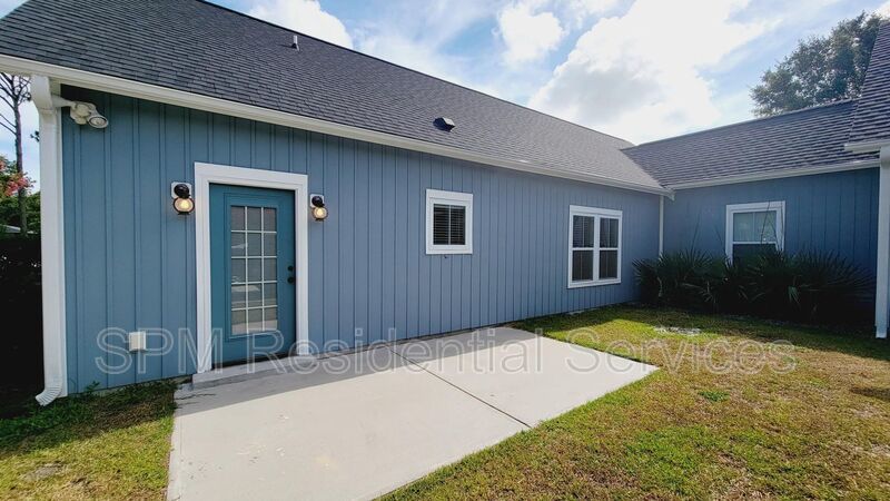 5012 Barefoot Dr property image