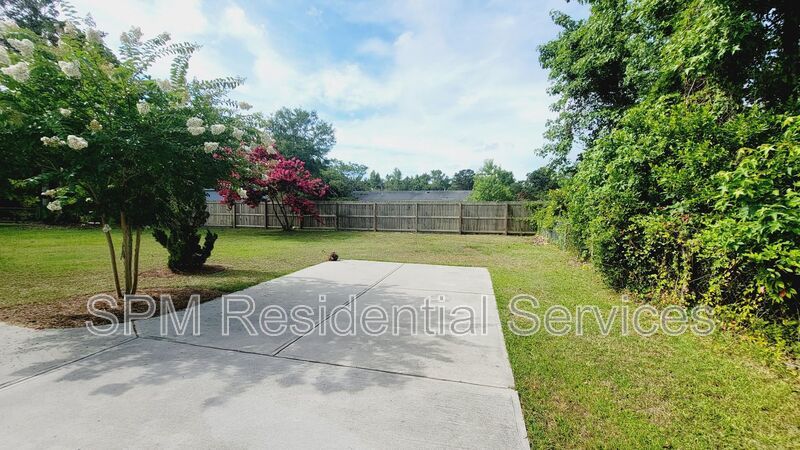 5012 Barefoot Dr property image