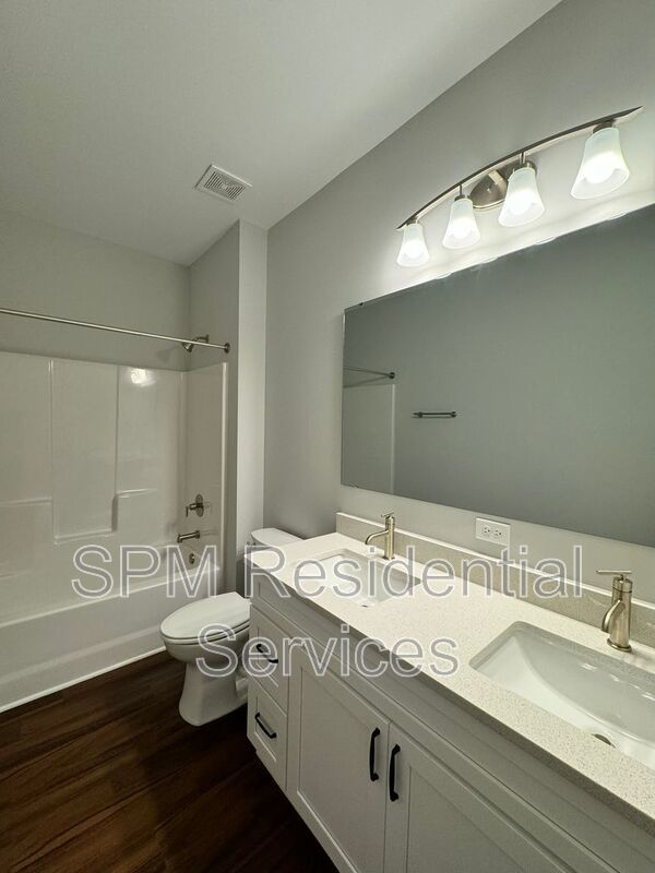 1121 Echo Dr NE property image