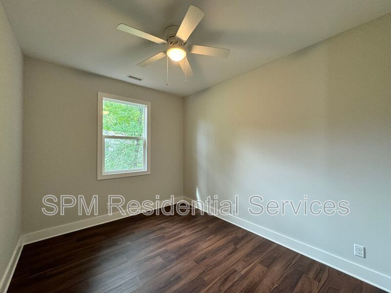 1121 Echo Dr NE property image