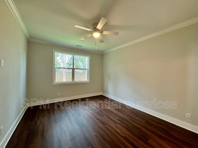 1121 Echo Dr NE property image