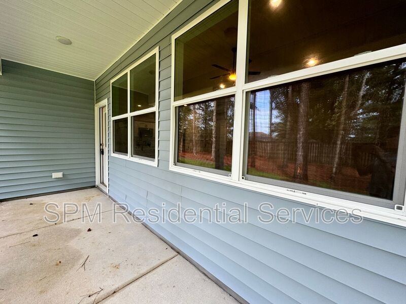 1121 Echo Dr NE property image