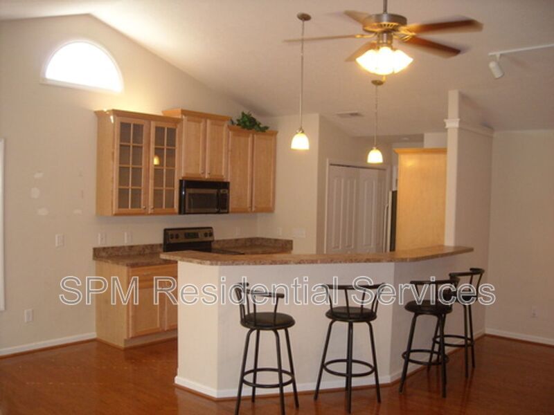3 Bedroom in Quiet neighborhood in Belvedere Plantation. property image