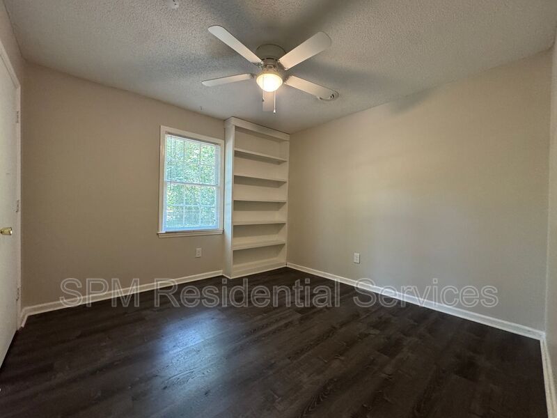 Kings Grant - Located within 6.5 Miles of UNCW, ILM Airport, and Wrightsville Beach property image