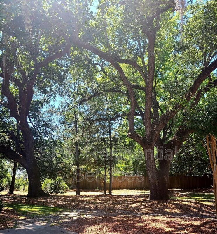 Close to UNCW and Wrightsville Beach. property image
