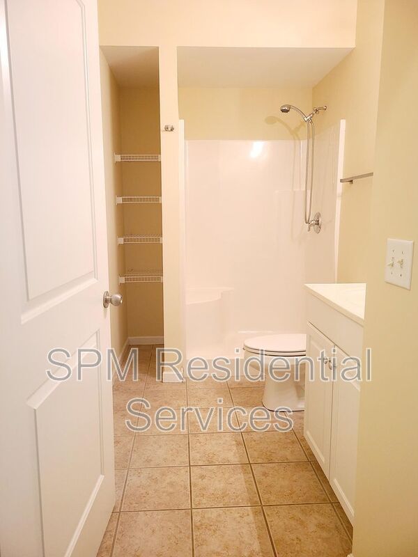 Close to UNCW and Wrightsville Beach. property image