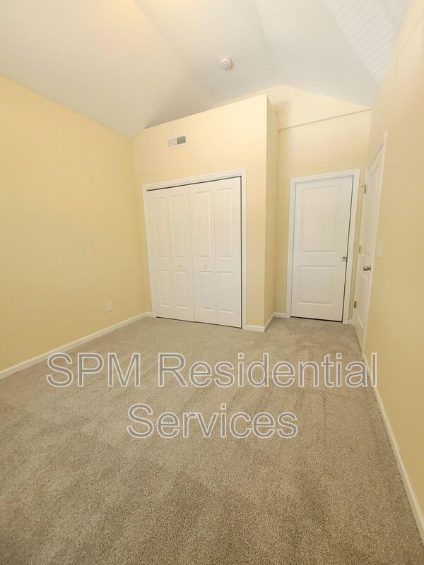 Close to UNCW and Wrightsville Beach. property image