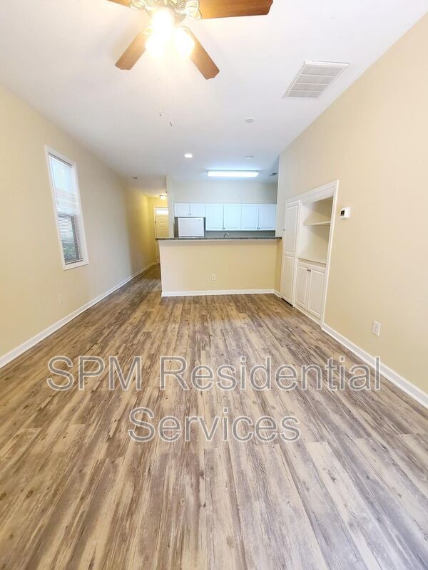 Close to UNCW and Wrightsville Beach. property image