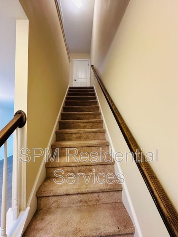 Charming 2 Bed / 2 Bath Townhouse minutes from Carolina Beach property image