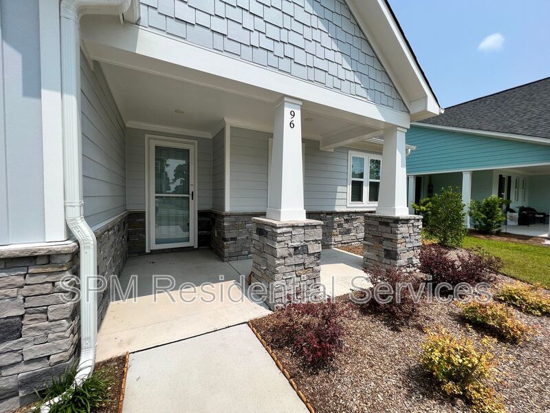 4 Bedroom in Quiet neighborhood in Wyndwater property image