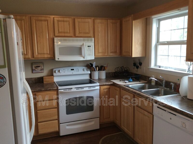 3 Bedroom in Quiet neighborhood in the Neighborhood of Holly Ridge property image