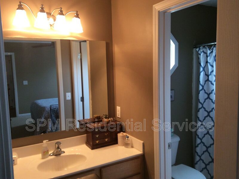 3 Bedroom in Quiet neighborhood in the Neighborhood of Holly Ridge property image