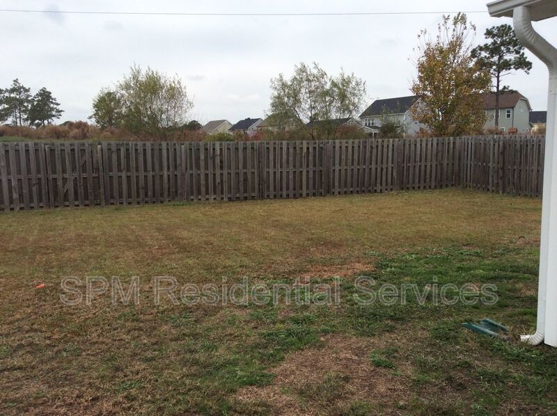 3 Bedroom in Quiet neighborhood in the Neighborhood of Holly Ridge property image