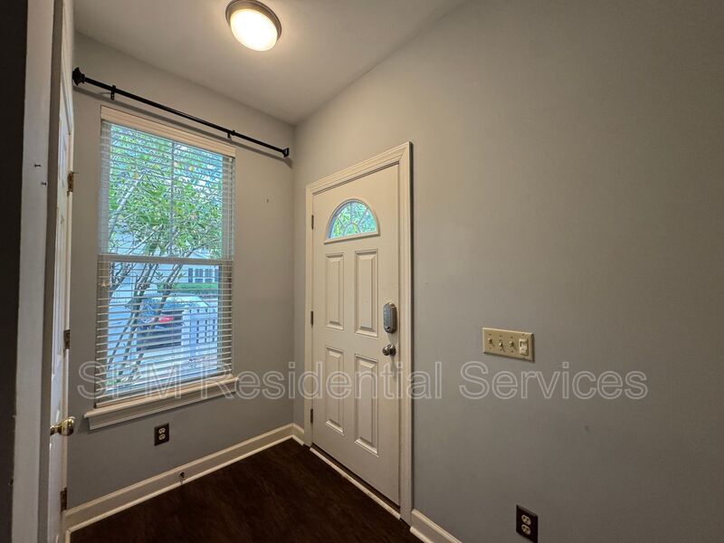 Forrest Cove -  Within 3 Miles of UNCW & Wrightsville beach, Community Pool, Washer & Dryer Included property image